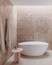 Bejmat Feature Tile