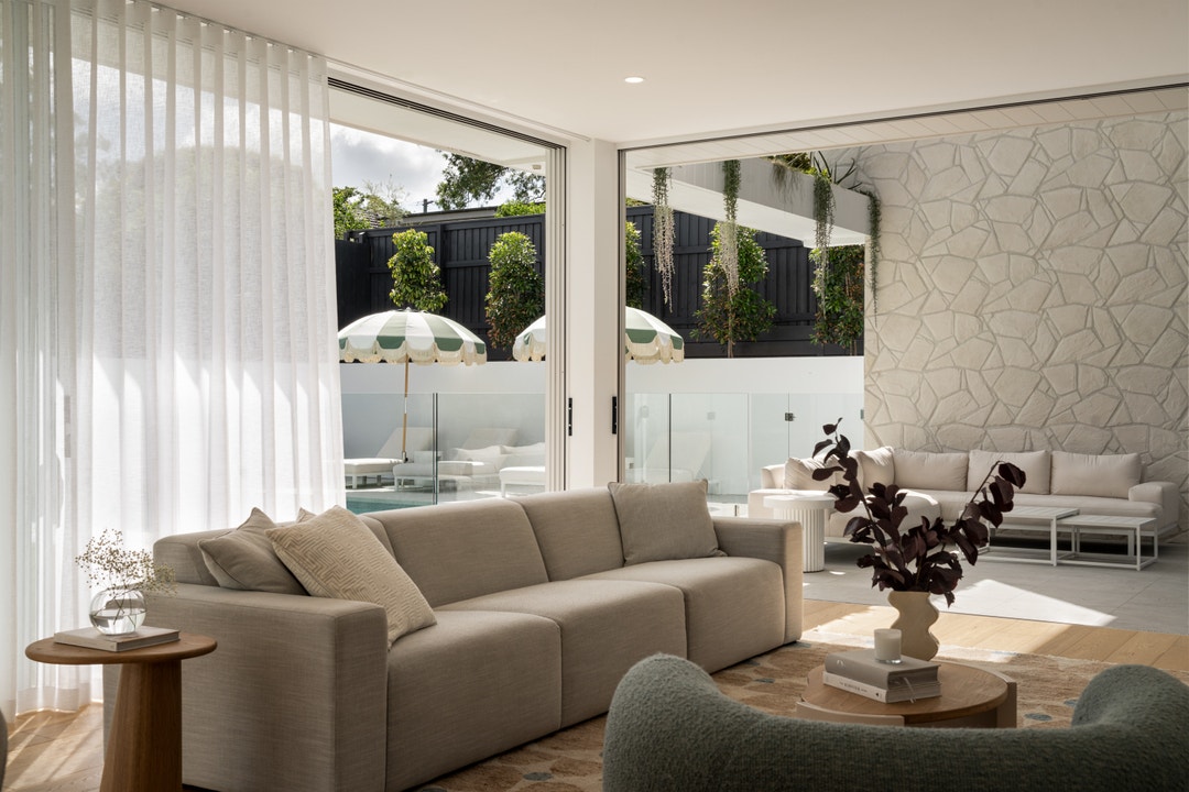 coastal veneerstone cladding in a living room feature wall from amber