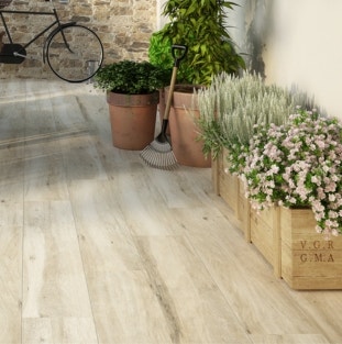 Outdoor Wood Look Tiles