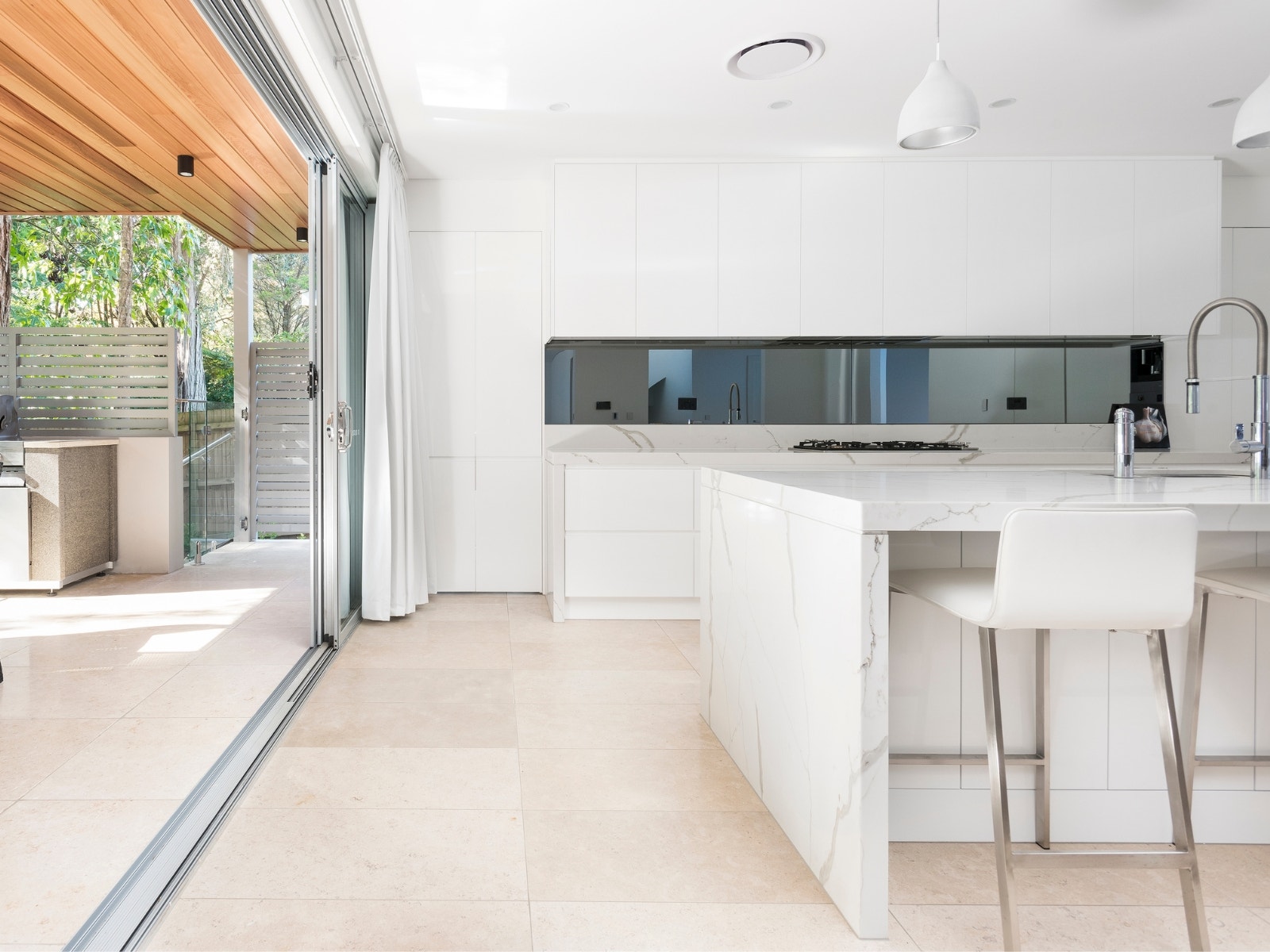 natural-stone-tiles
