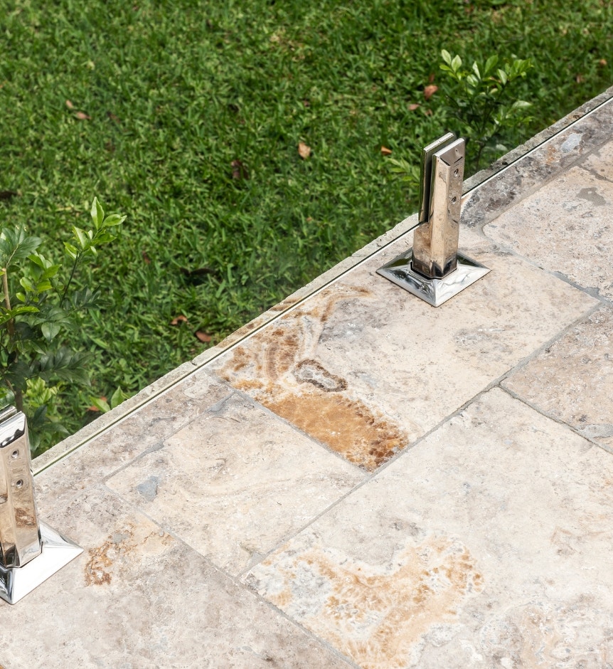 What Colour Is Travertine? Common Travertine Tile Colours