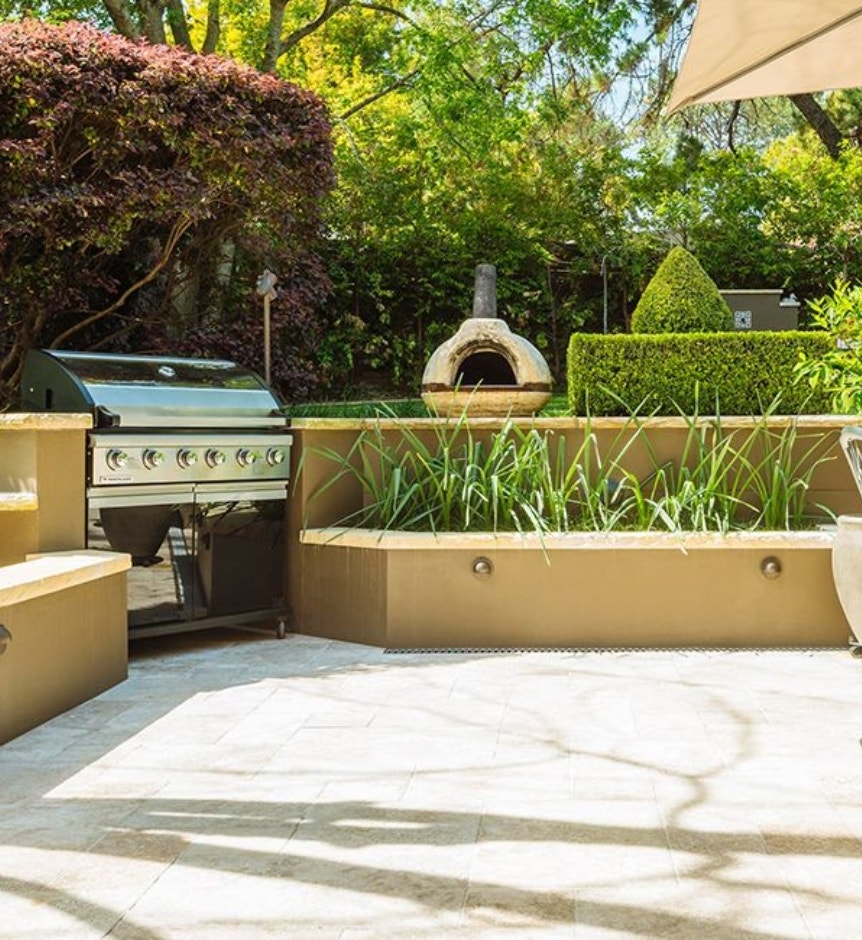 How to install Travertine Pavers: A Guide | Amber